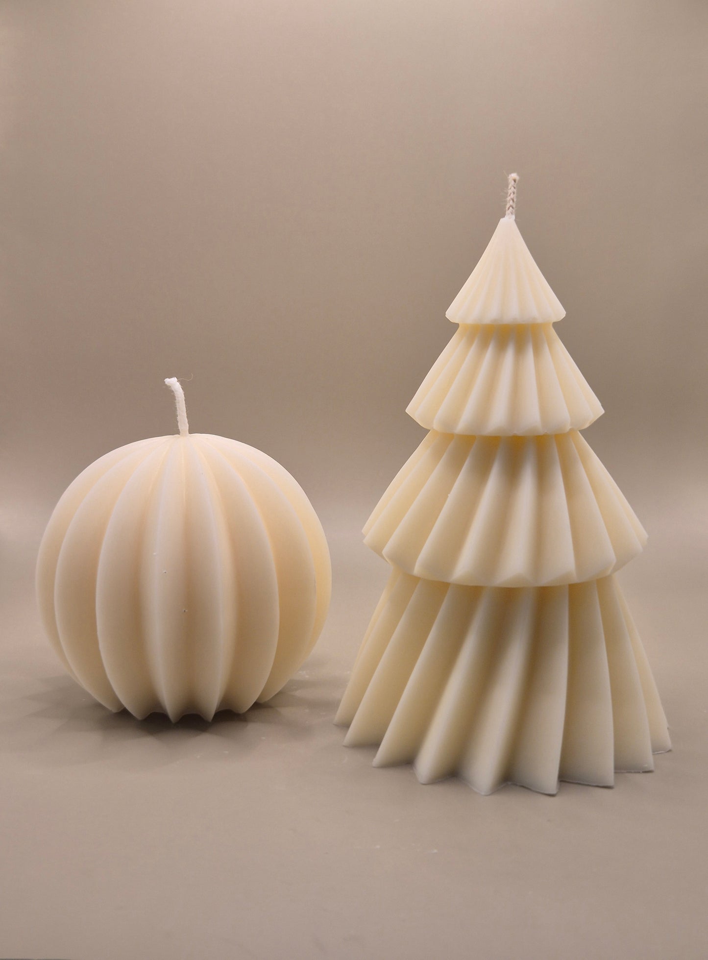 Luna Ball Candle