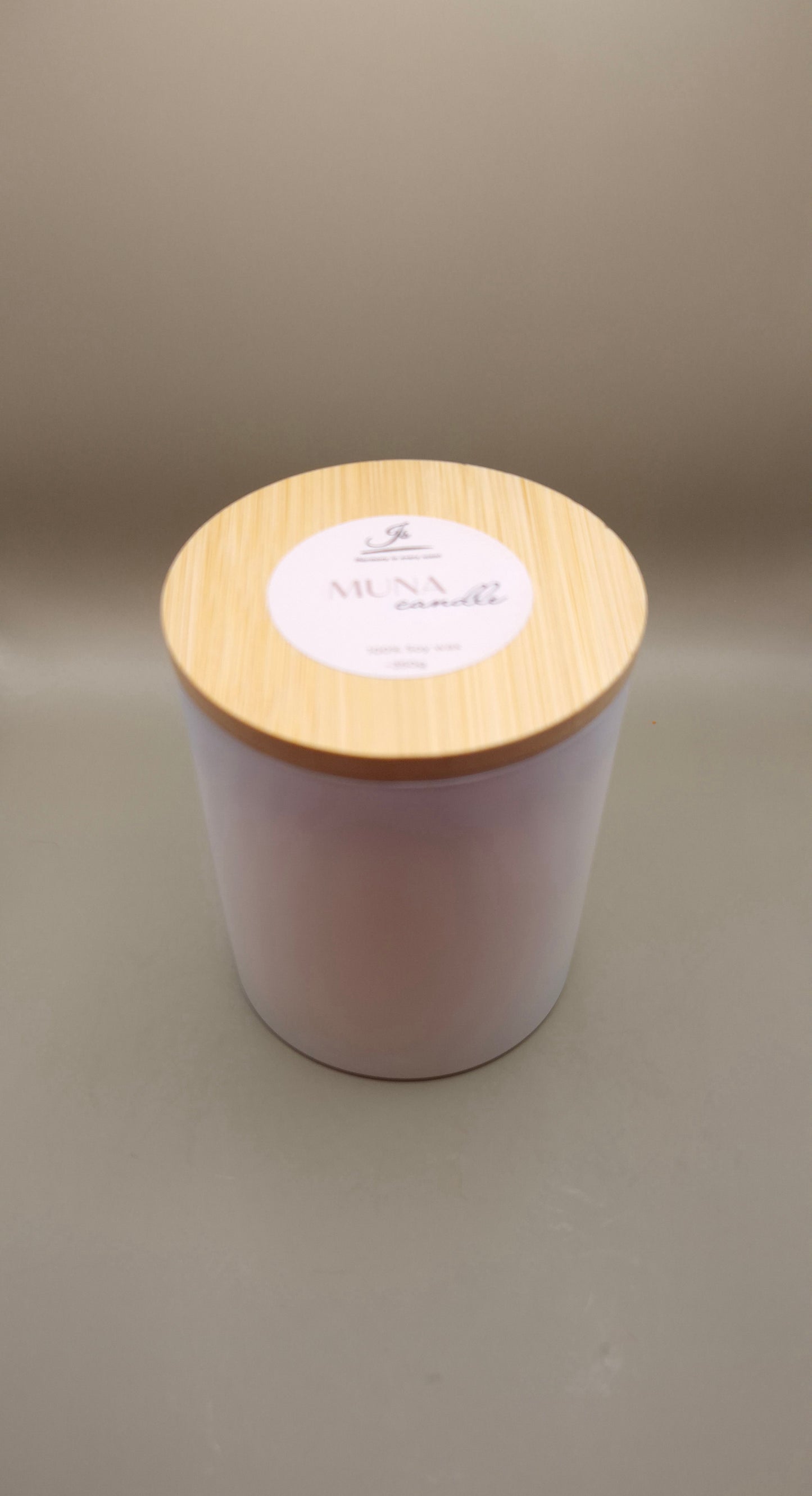 MUNA candle 350g