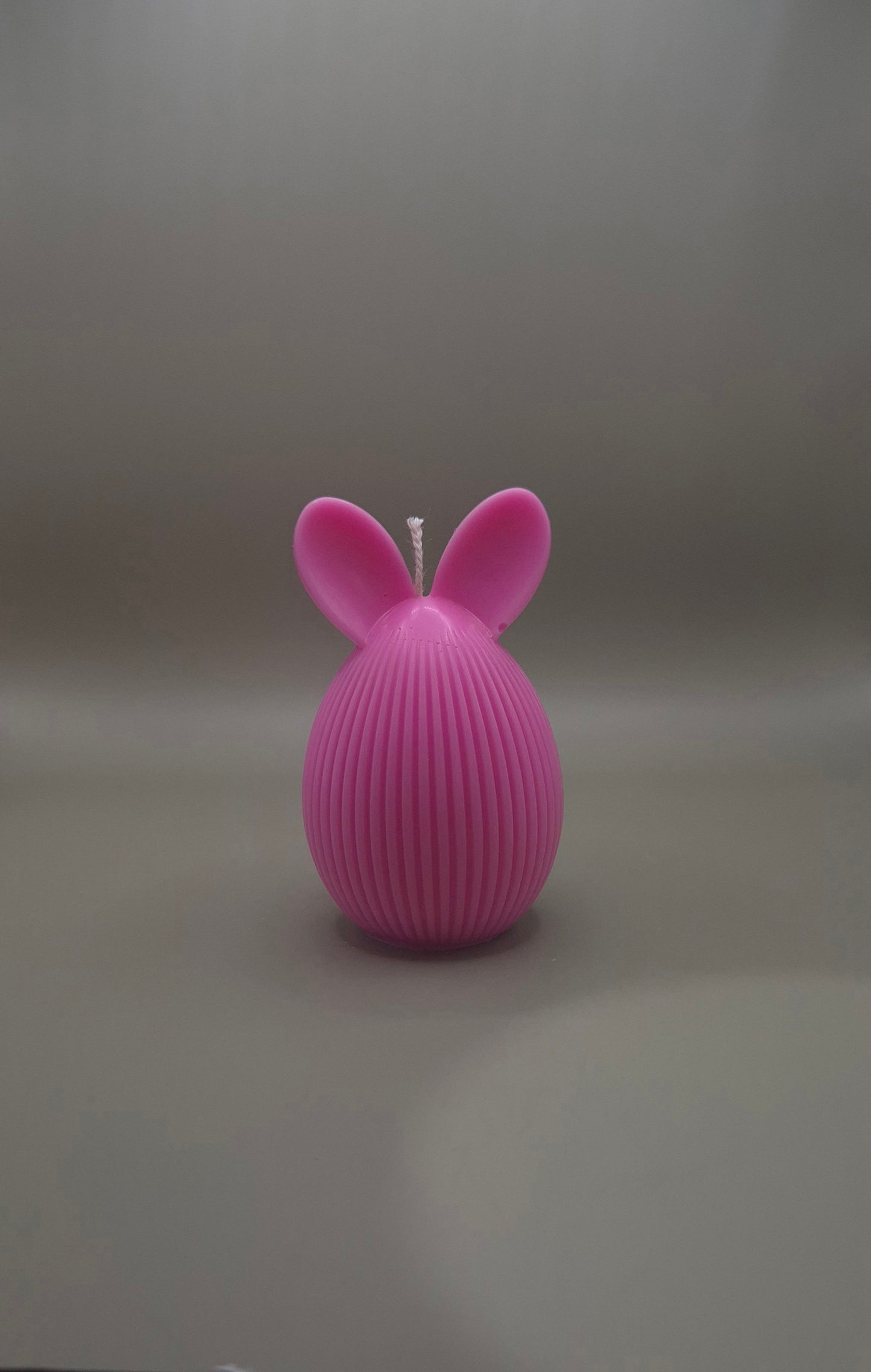 Minimal Bunny Egg Candle