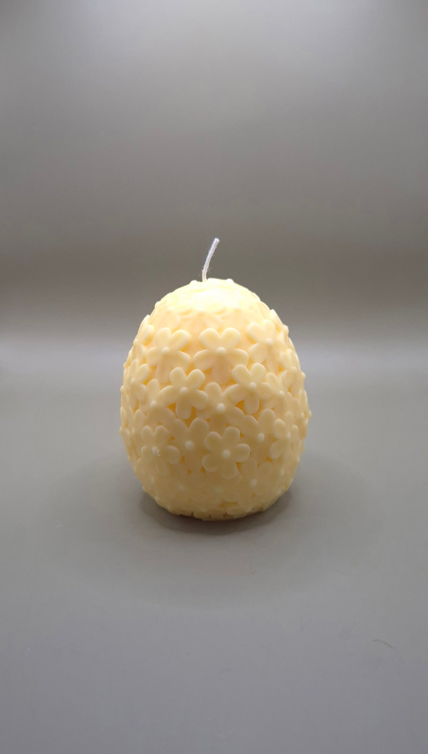 Floral Easter Egg Candle