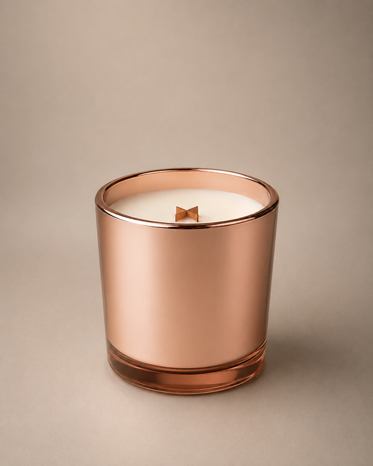 Charm candle 180g.
